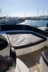 Luxury Yacht Rental in Dubai |Yacht Charter from 599 AED/Hour