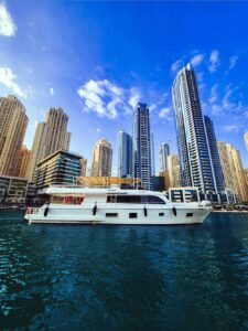 Luxury Yacht Rental in Dubai |Yacht Charter from 599 AED/Hour