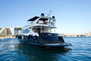 Luxury Yacht Rental in Dubai |Yacht Charter from 599 AED/Hour