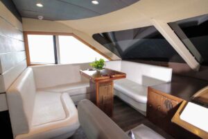 Luxury Yacht Rental in Dubai |Yacht Charter from 599 AED/Hour