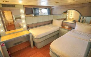 Dubai Yacht Rental |Special Offer from Just 599 AED/Hour