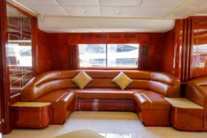 Luxury Yacht Rental in Dubai |Yacht Charter from 599 AED/Hour