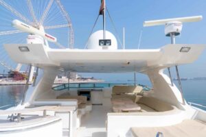 Luxury Yacht Rental in Dubai |Yacht Charter from 599 AED/Hour