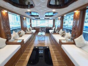 Luxury Yacht Rental in Dubai |Yacht Charter from 599 AED/Hour