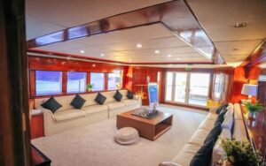 Dubai Yacht Rental |Special Offer from Just 599 AED/Hour