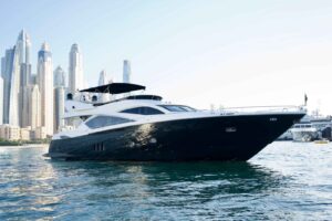 Luxury Yacht Rental in Dubai |Yacht Charter from 599 AED/Hour
