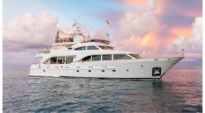 Dubai Yacht Rental |Special Offer from Just 599 AED/Hour